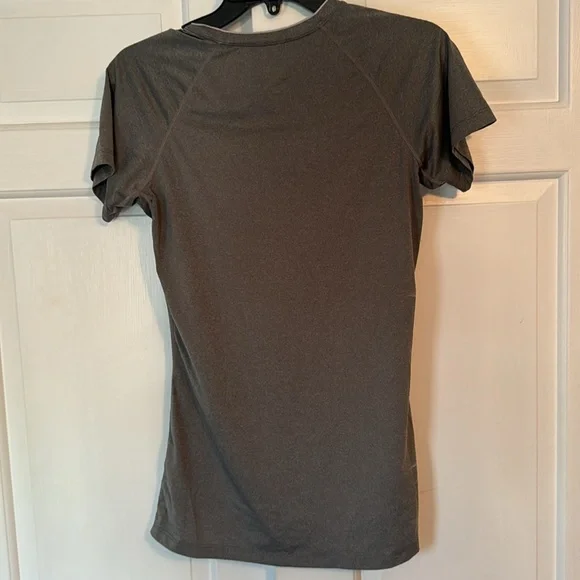 Nike pro running shirt - Picture 3 of 3